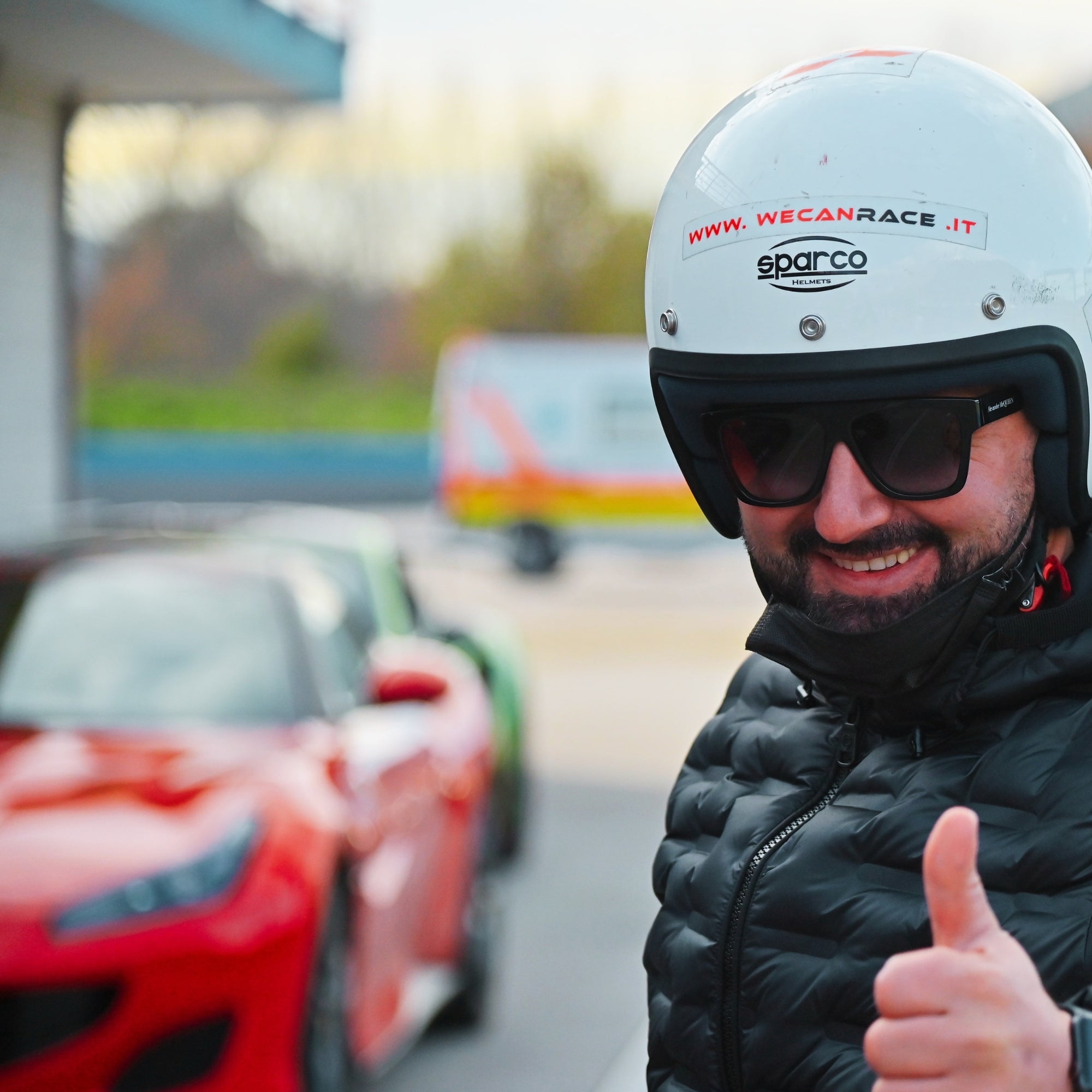 Single VIP in Pista per un Giorno — Vivi l’emozione della guida sportiva